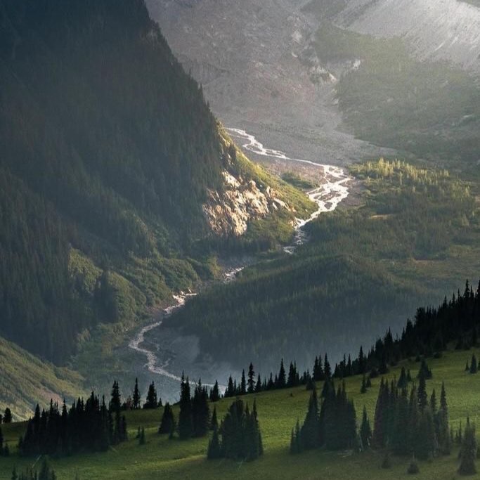 آهنگ خیلی خواستم خوب باشم ولی الان حاله خوبی نمونده برام 