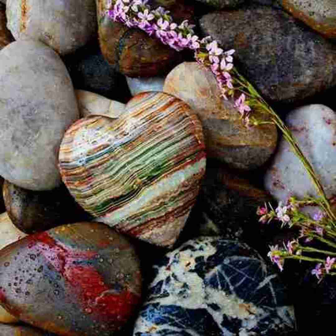 آهنگ  من اصلا حالیم نیست اگه سنگم بخواد بباره با صدای زن 