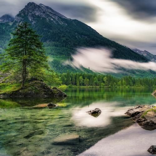 آهنگ یادمه من روزای اول غروب و طلوع و باهم بودیم با صدای دختر 