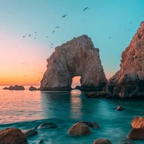 آهنگ فکر کردم فراموشت کردم تموم ولی لیوان پر خاطره پهلوم 