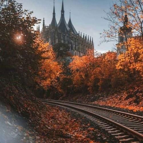 آهنگ با کی میرم با کی میام با کی میری با کی میای 