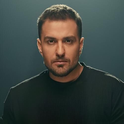 دانلود آهنگ آرشا رادین بنام قلب قرمز