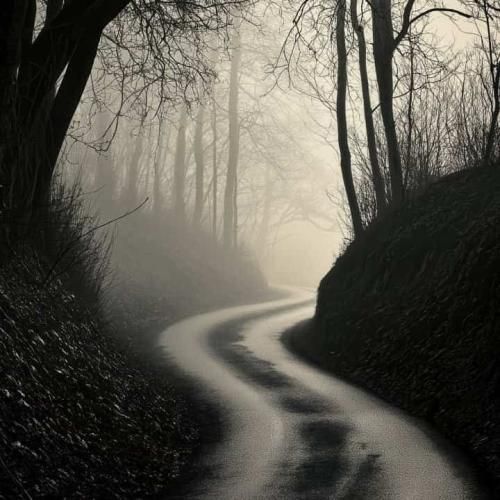 دانلود آهنگ اقیانوس منو با درد میبرد زیر آب سرد